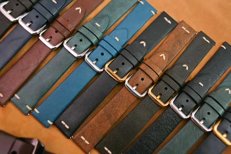 Various colours calf leather classic straps for vintage watches by Maverick Custom Handmade