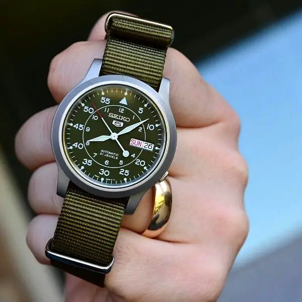 Clockwork Synergy Olive NATO Strap on Seiko SNK 805