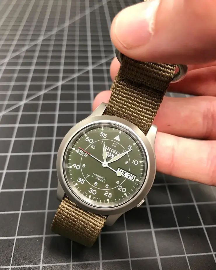 Seiko snk805 online strap