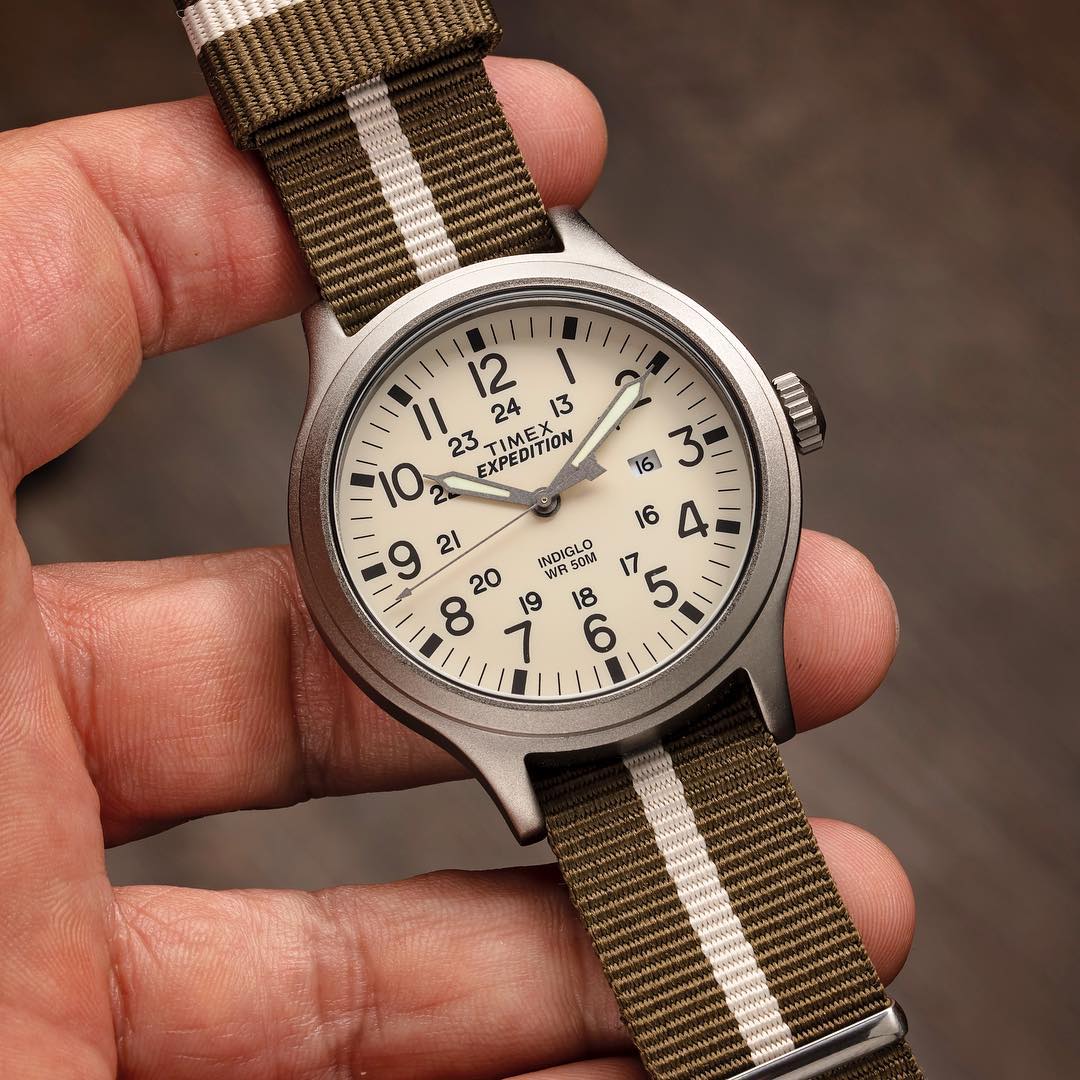 Barton Bands Army Green & Linen NATO style strap on an inexpensive ...